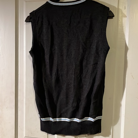 Campure Vest - Picture 2 of 4